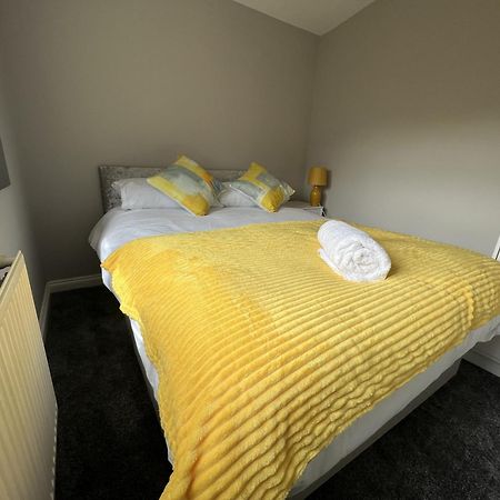 Villa Alexander Road à Glenrothes Extérieur photo